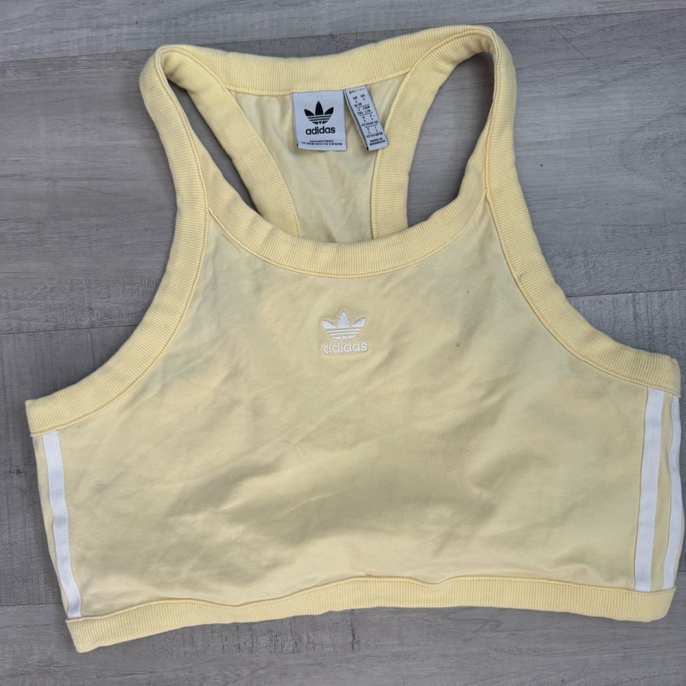 Cute Adidas crop sports top size L